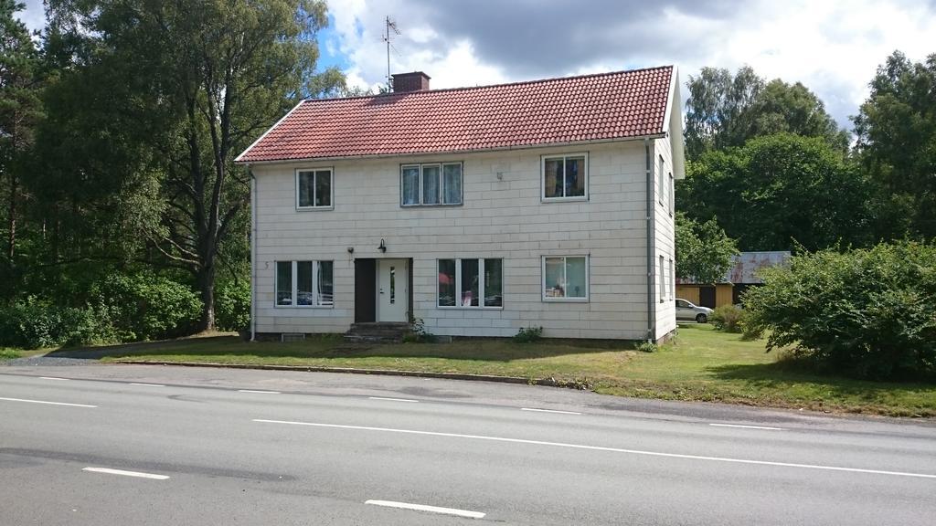 Molidens Gaestgiveri Joenkoeping Exterior photo